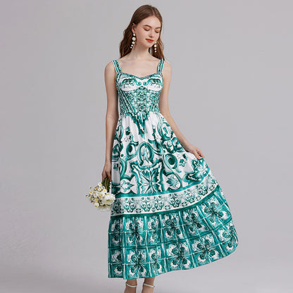 Vintage Floral Strap Maxi Dress with Fitted Waist